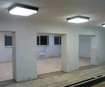 Projekty / Rekonštrukcia vnútorných priestorov obecného úradu 2009 - foto
